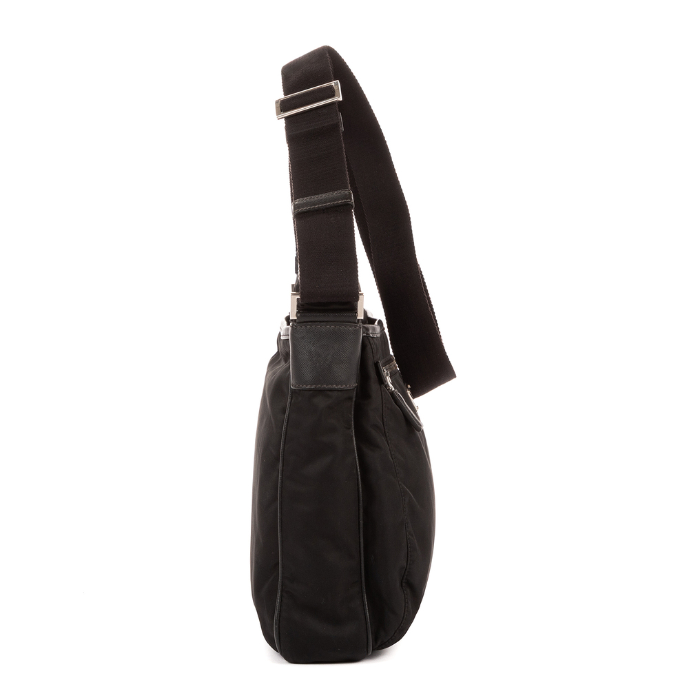 Prada Messenger - Picture 4 of 11
